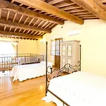 Casa de Férias Charming House In Ramazzano With Pool *