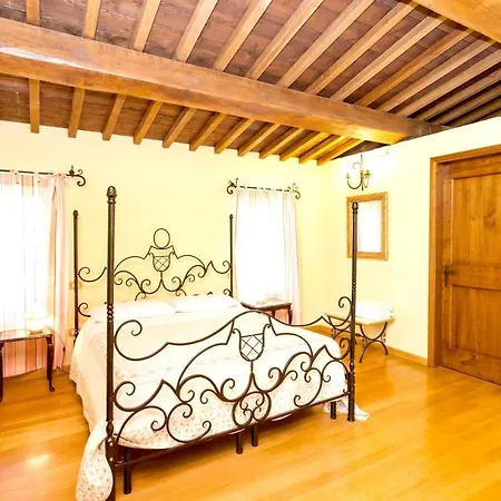 Casa de Férias Charming House In Ramazzano With Pool *