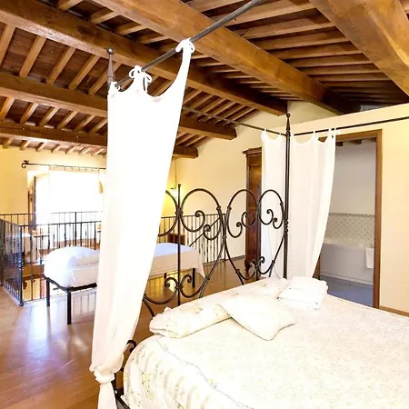 Feriehus Charming House In Ramazzano With Pool Ramazzano - Le Pulci