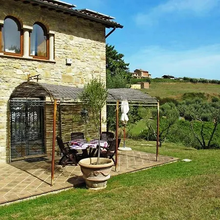 Charming House In Ramazzano With Pool Holiday home