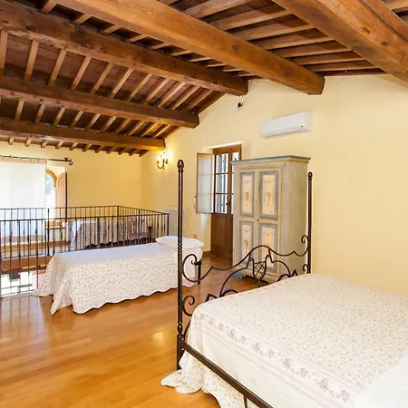 Charming House In Ramazzano With Pool Holiday home